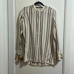 EVERLANE WOMEN’S BLACK & WHITE SILK SHIRT - Striped